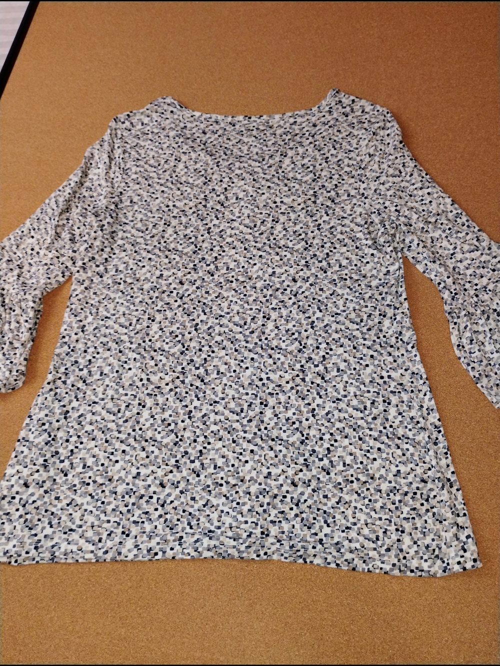 Croft & Barrow Women's Scoop Neck Top Blouse SZ M NWT - Picture 9 of 9